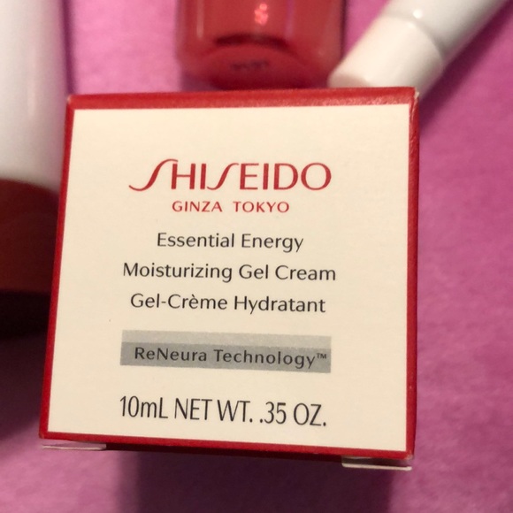 Shiseido Mini Bundle(New) - Picture 4 of 9